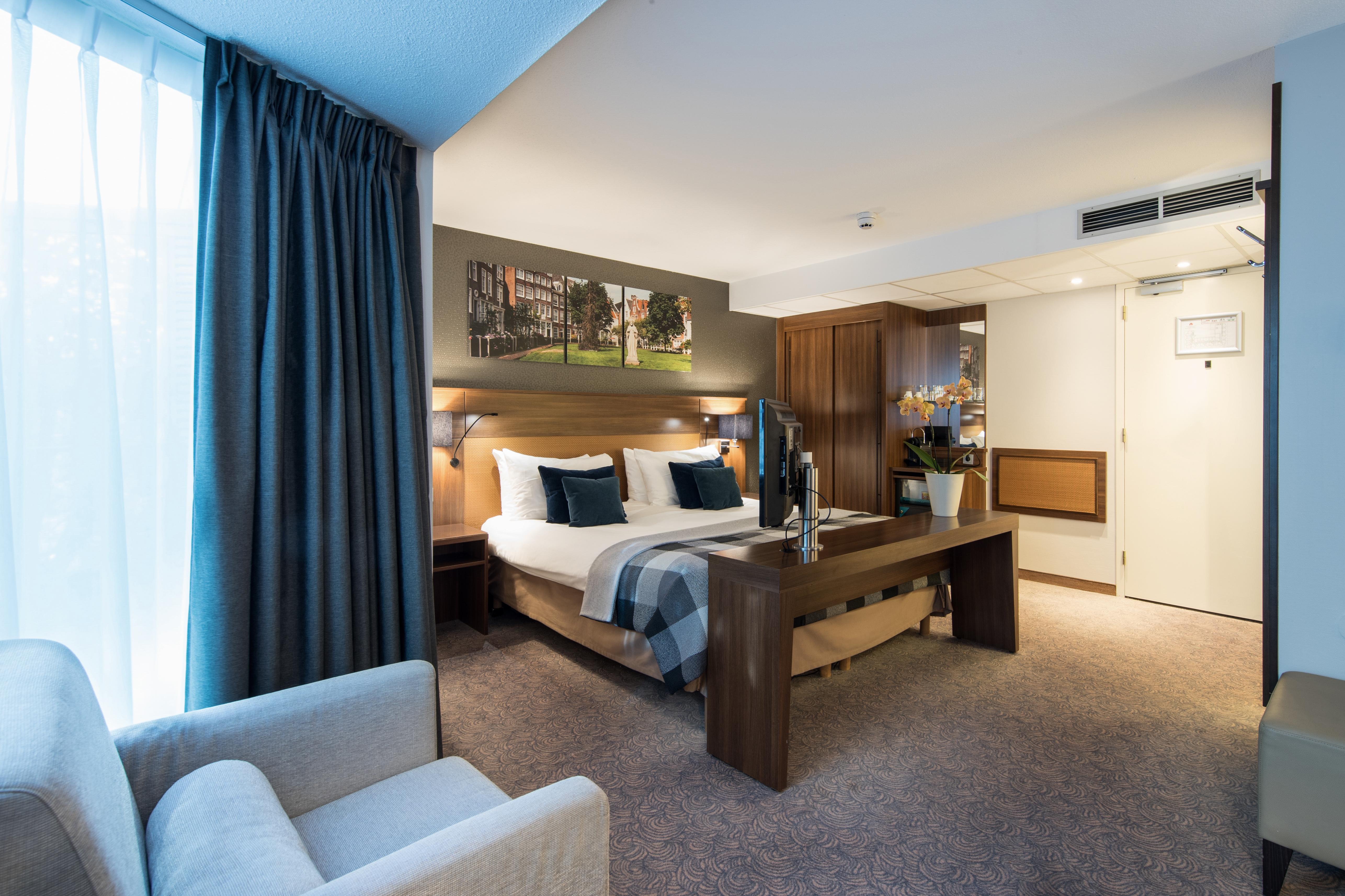 Bilderberg Garden Hotel Amsterdam Esterno foto A room at the hotel