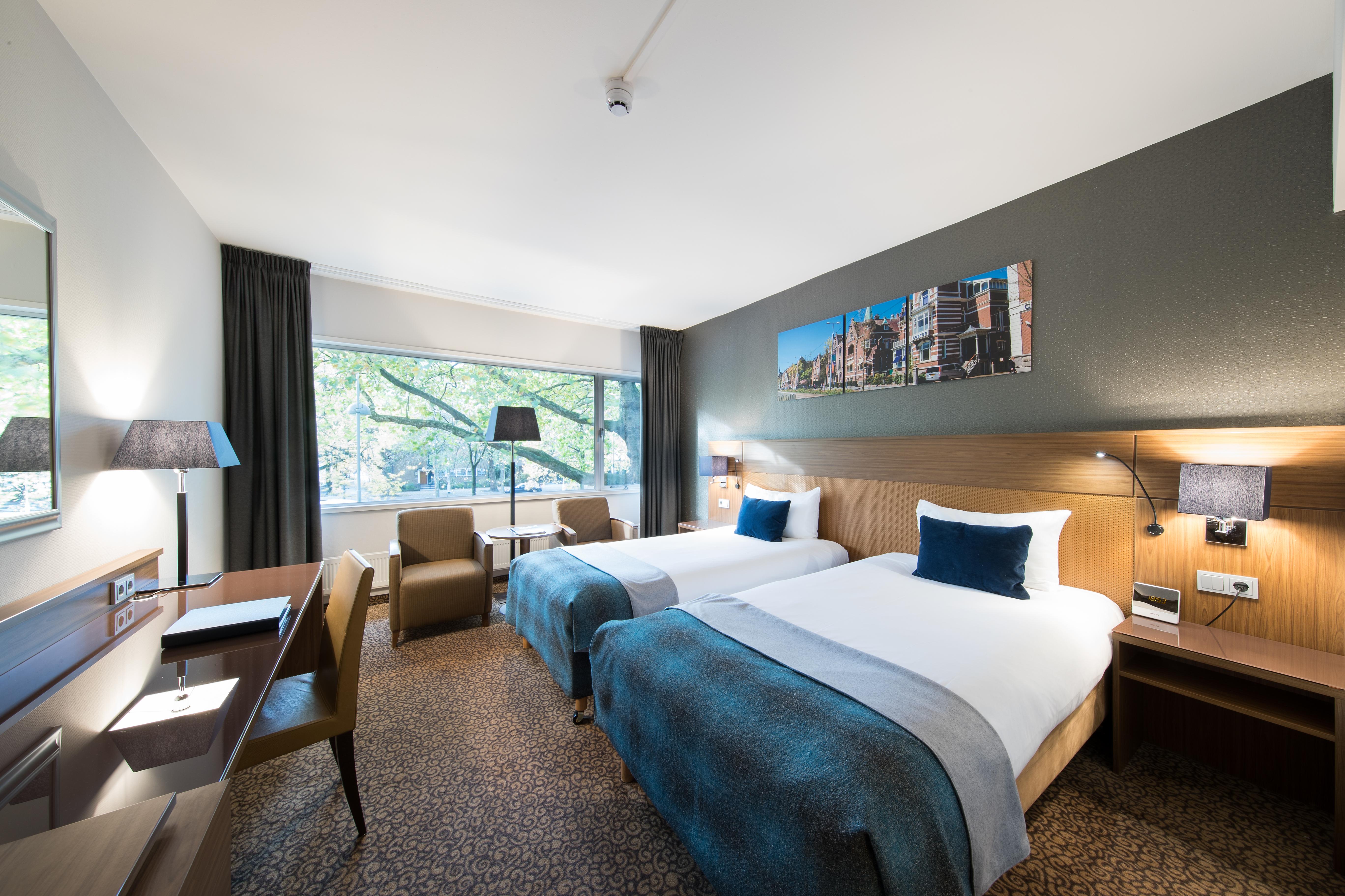 Bilderberg Garden Hotel Amsterdam Esterno foto A room at the hotel