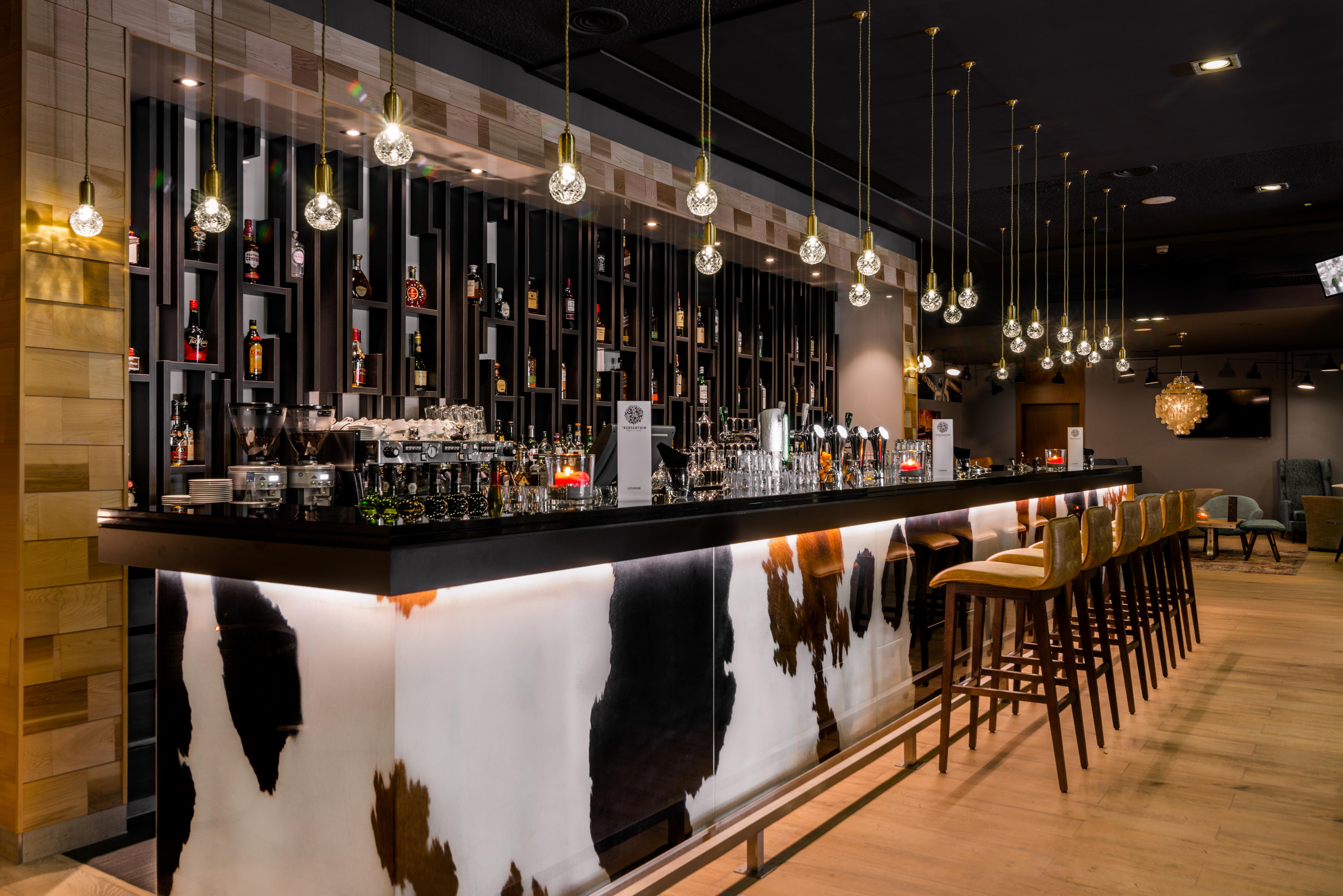 Bilderberg Garden Hotel Amsterdam Esterno foto The bar at the restaurant
