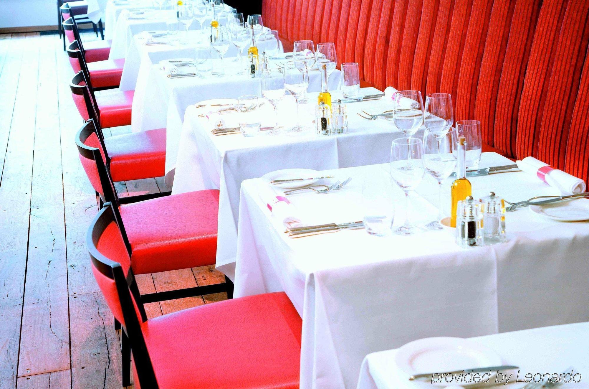 Bilderberg Garden Hotel Amsterdam Esterno foto Interior of the restaurant